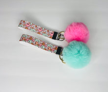 Load image into Gallery viewer, Wristlets Keychains
